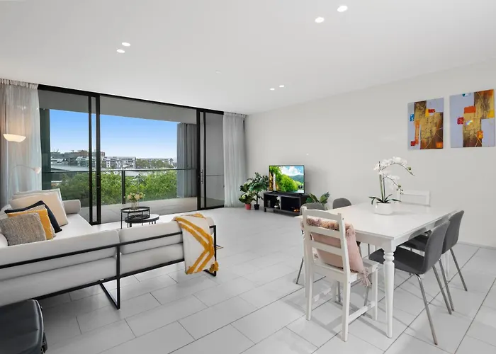 Waterfront Oasis - Sydney Cbd