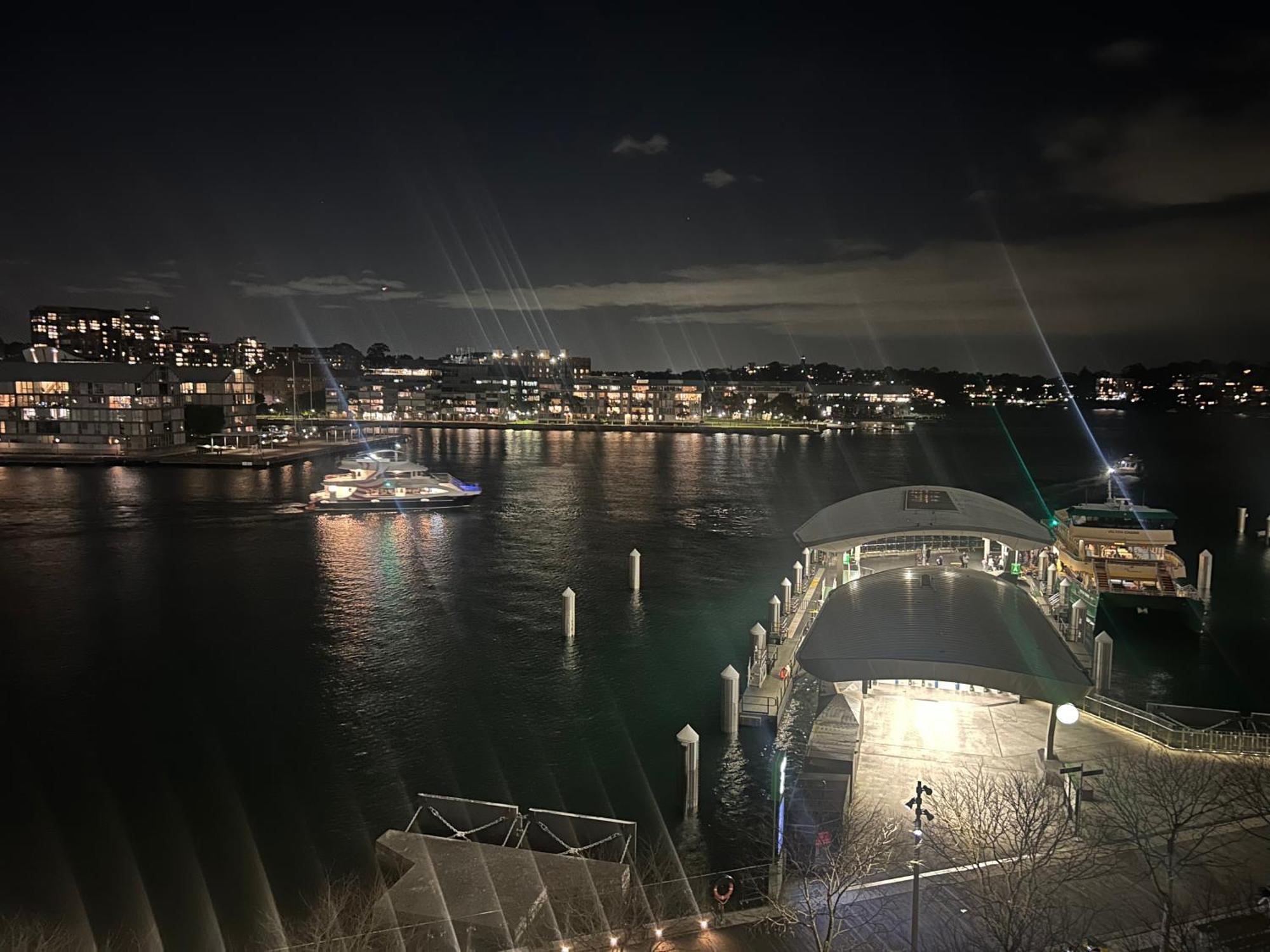 Waterfront Oasis - Cbd Apartment *